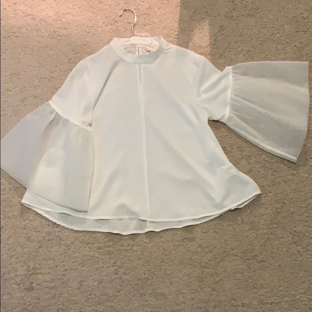 Beautiful, flowy, white blouse